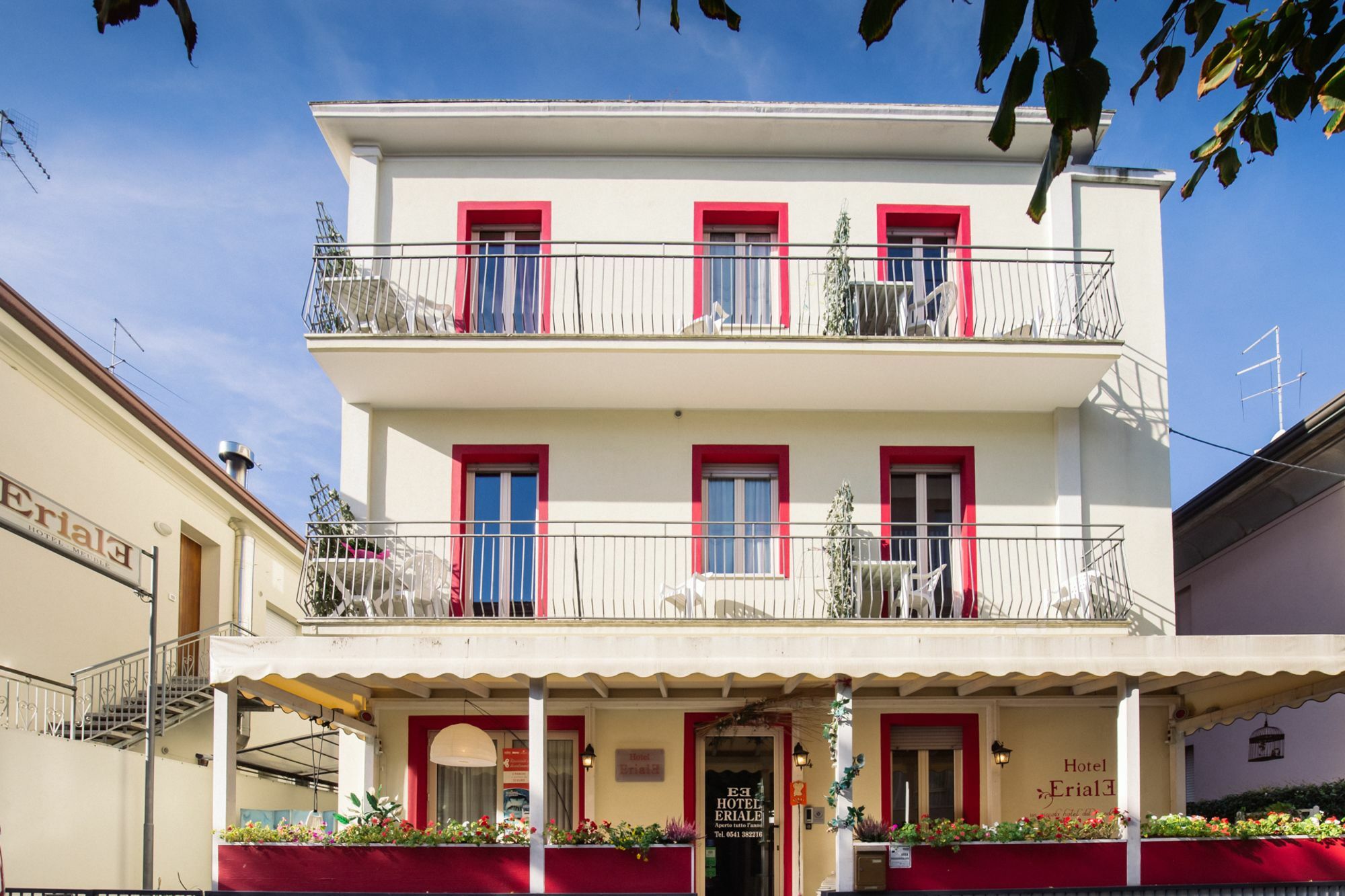 Hotel Eriale Rímini Exterior foto